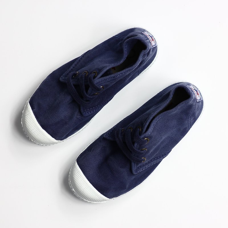 西班牙國民帆布鞋 CIENTA 大人尺寸 洗舊 暗藍色 香香鞋 60777 84 - 女款休閒鞋 - 棉．麻 藍色