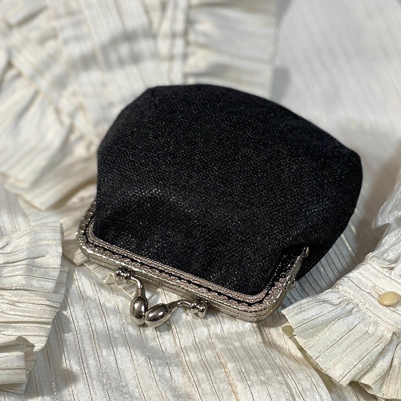 【褶襇禮服】現貨/星夜黑金蔥軟牛仔布打褶小口金包 - 零錢包/小錢包 - 其他材質 黑色