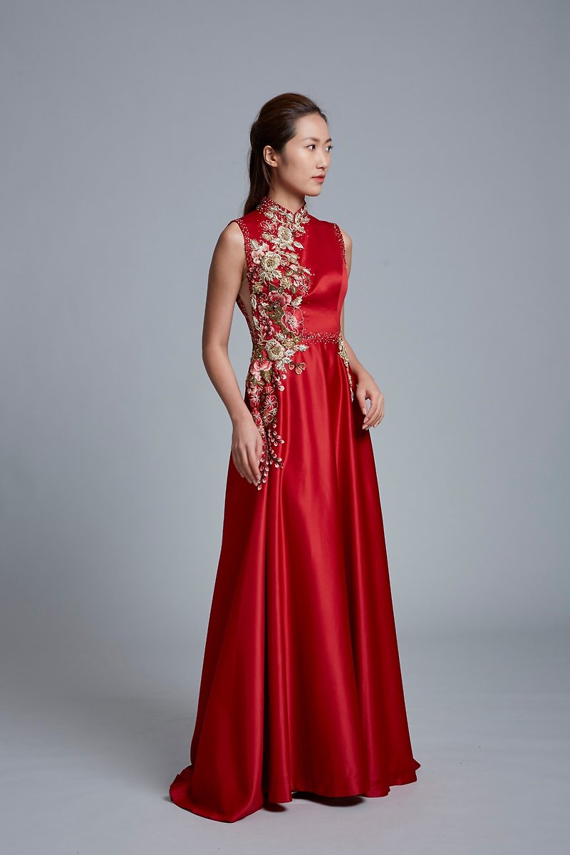 Red Bauhinia A-line Qipao Gown | Wedding Dress | HK Design - กี่เพ้า - วัสดุอื่นๆ สีแดง