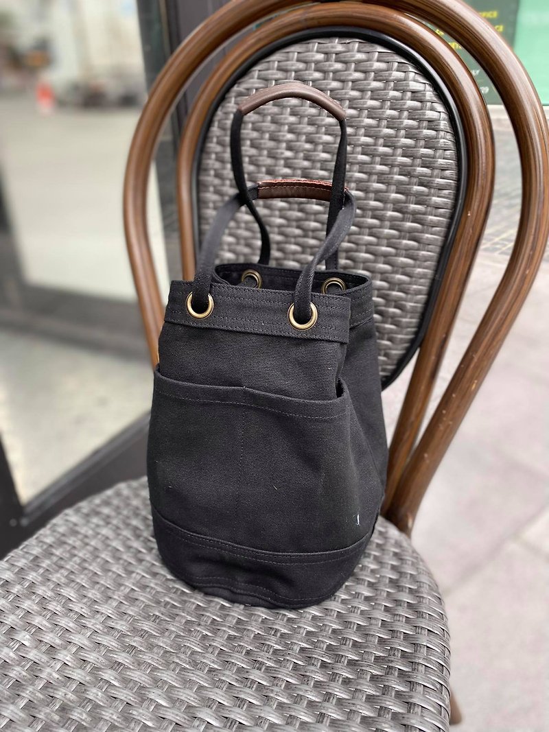 Mini Black Canvas Bucket Bag with strap /Leather Handles /Daily use - กระเป๋าถือ - ผ้าฝ้าย/ผ้าลินิน สีดำ
