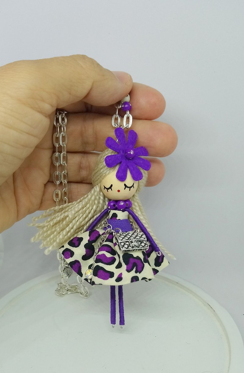 Doll necklace cc handbag - Necklaces - Wood Purple