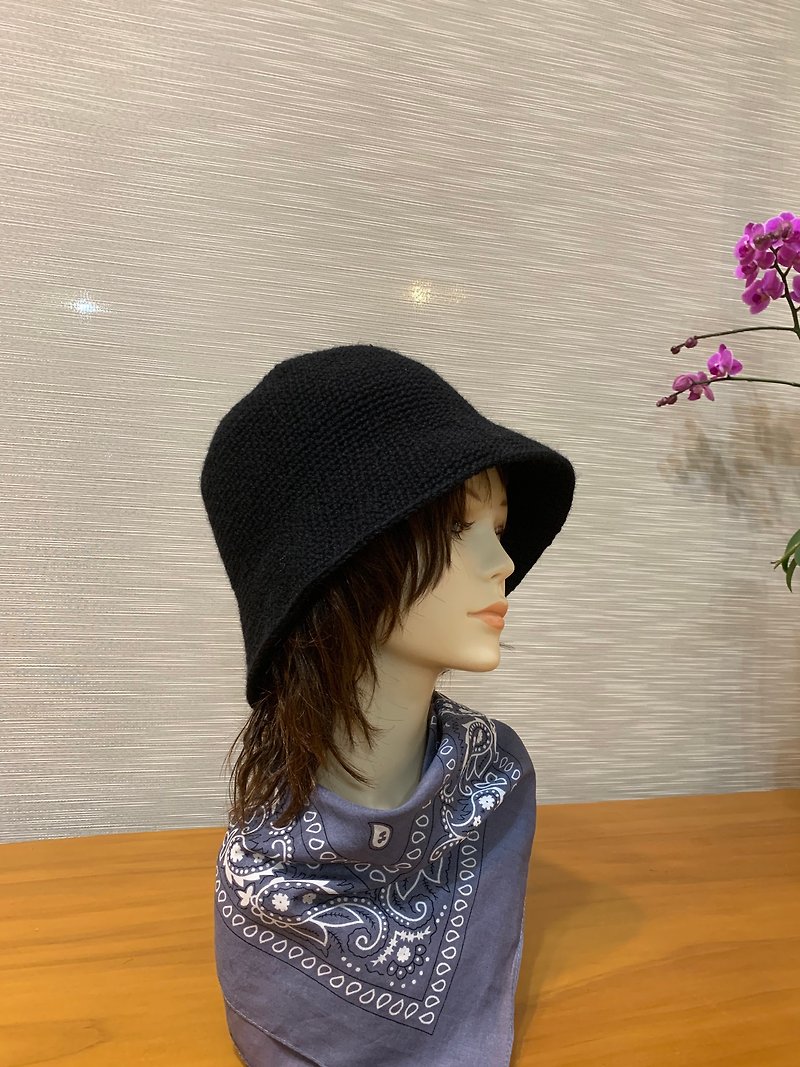 Handwoven bucket hat. . Fisherman beanie. Unisex. black. - Hats & Caps - Wool 