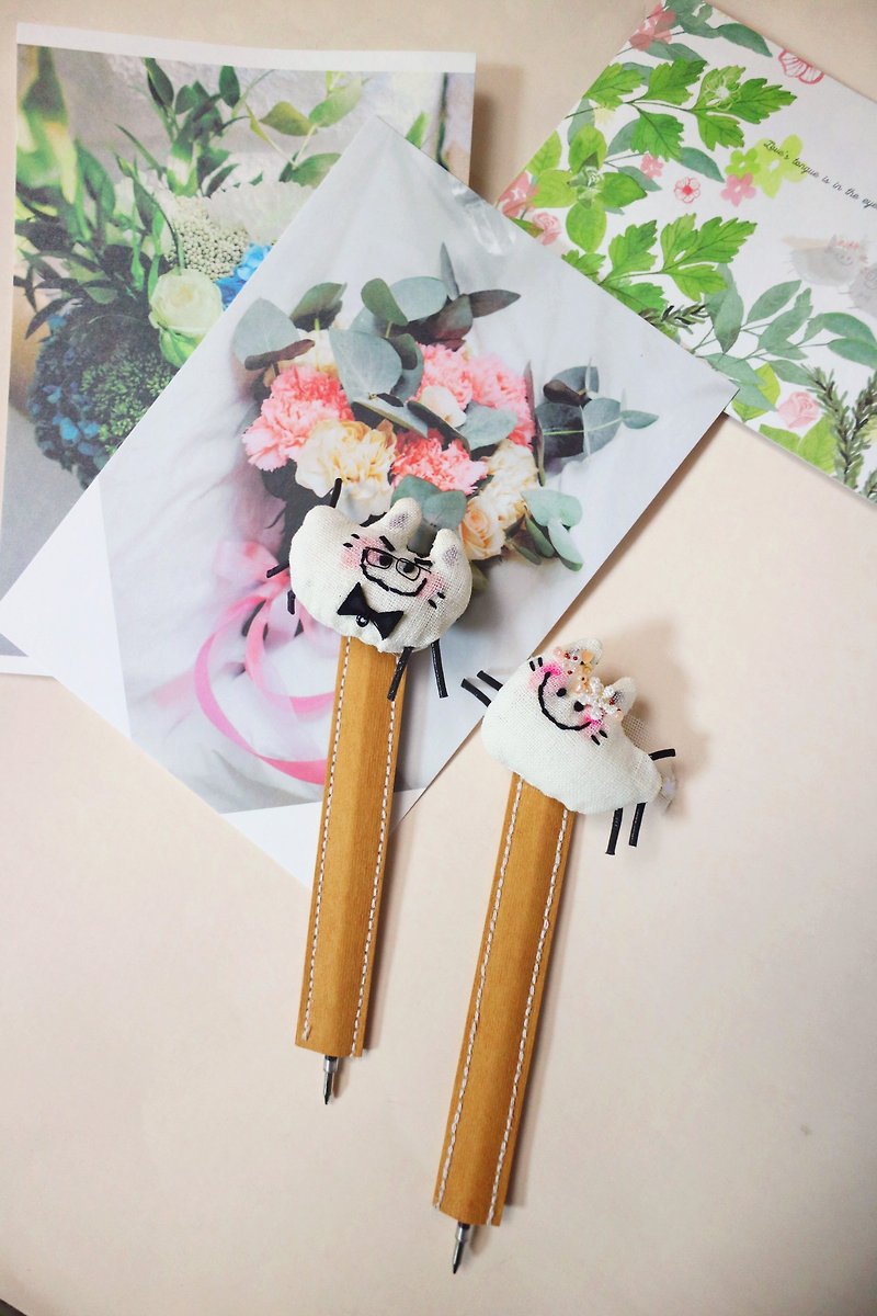 [Hand made puppet] Happiness Multifunctional Gift Collection Handmade Groom Bride Bride Cat Custom - อุปกรณ์เขียนอื่นๆ - วัสดุอื่นๆ สึชมพู