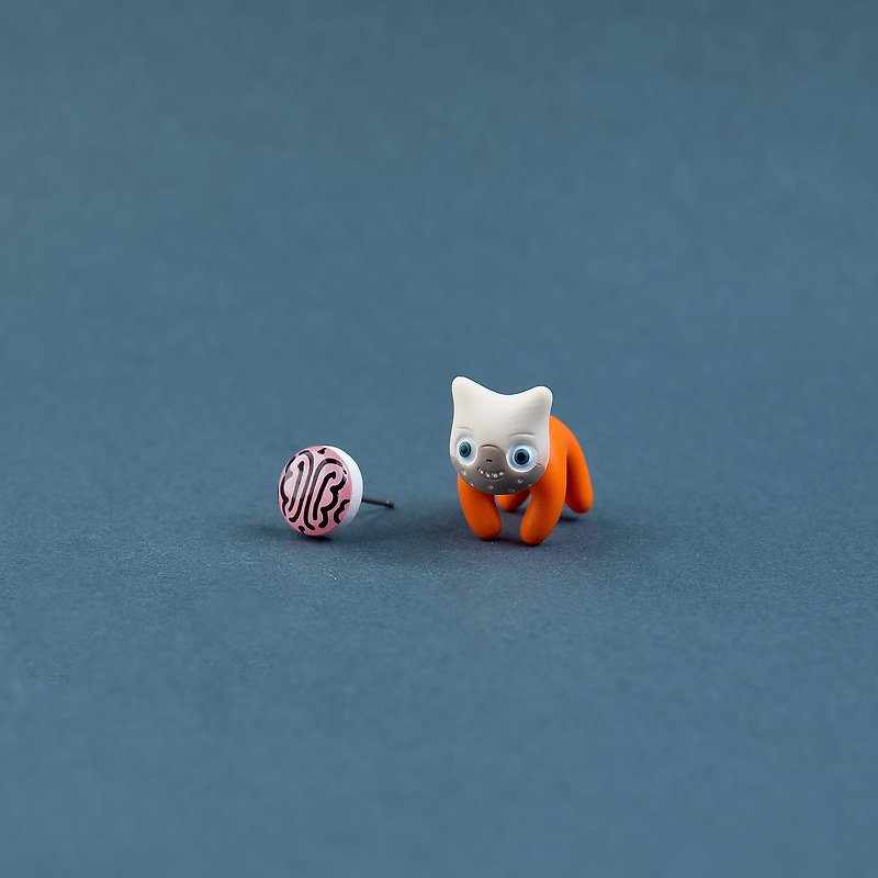 Hannibal Lecter Cat - Polymer Clay Earrings, Handmade&Handpaited Catlover Gift - 耳環/耳夾 - 黏土 橘色