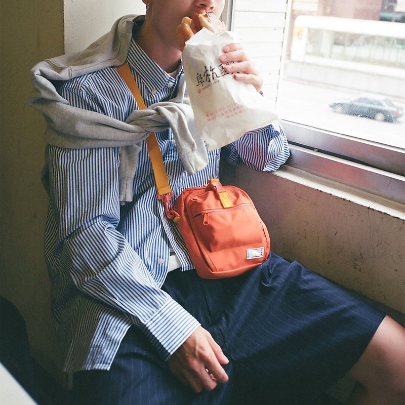PM Lightweight travel pouch - Messenger Bags & Sling Bags - Nylon Orange