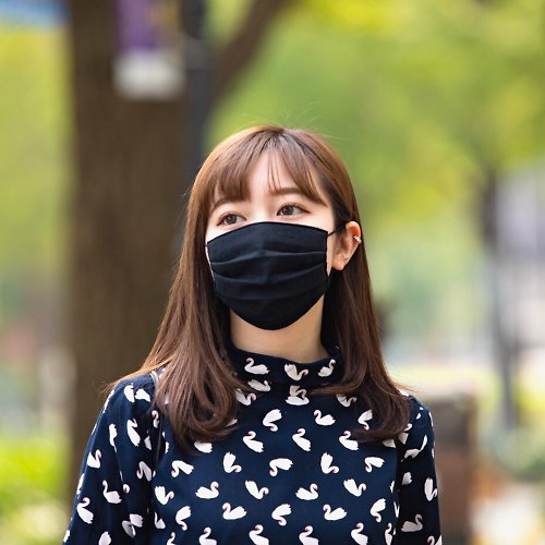 Temariya 日本製布口罩專門店 可洗性的黑色立體褶皺紗布口罩