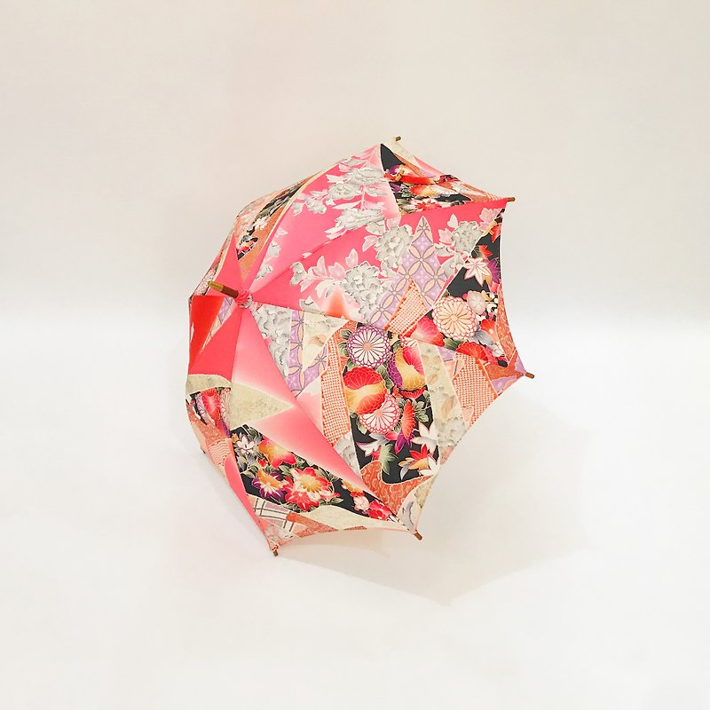 Parasol, made of antique silk kimono, handcrafted by Japanese craftsmen #14 - Umbrellas & Rain Gear - Silk Red