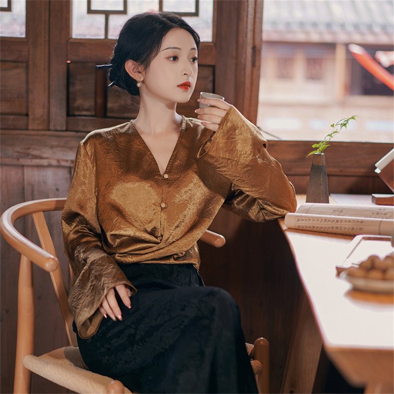 知秋 醋酸長袖襯衫 新中式秋季設計感襯衣 通勤上衣 - 裙子/長裙 - 聚酯纖維 橘色