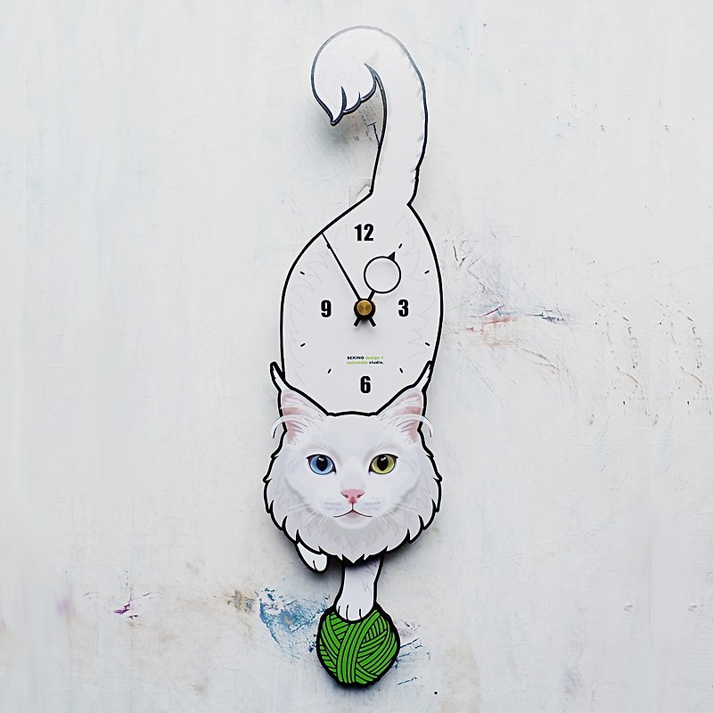 C-82 Odd-eyed white cat (long hair) - Pet's pendulum clock - นาฬิกา - ไม้ 