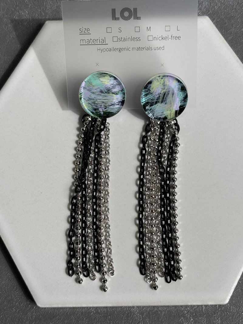 Black Noise Chain Silver Yellow Pierced Earrings/Clip-on Earrings - Earrings & Clip-ons - Plastic Black