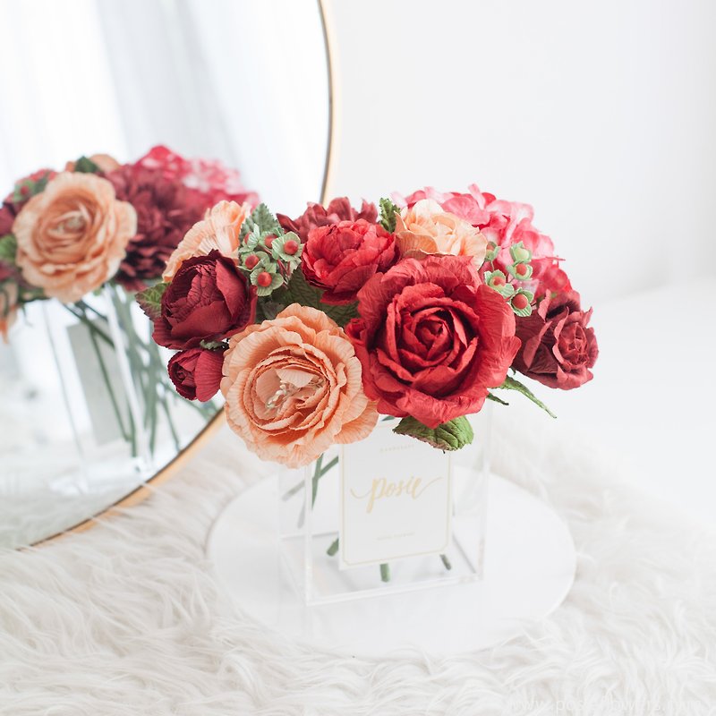 PROSPEROUS RED Paris vase for Decoration - 裝飾/擺設  - 紙 紅色