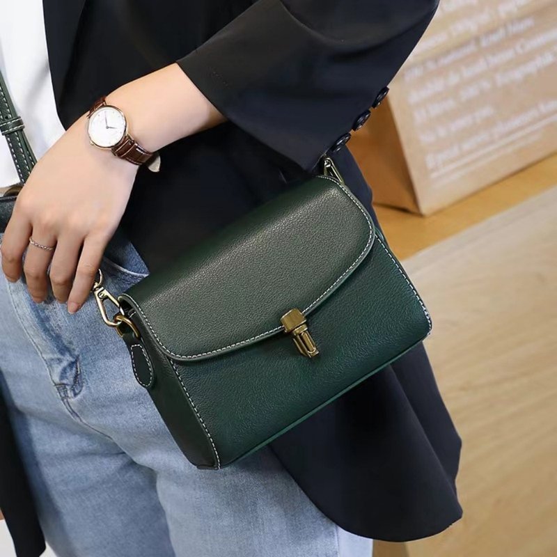 Messenger bag handbag genuine leather shoulder bag small square bag birthday gift bag - กระเป๋าถือ - หนังแท้ สีเขียว