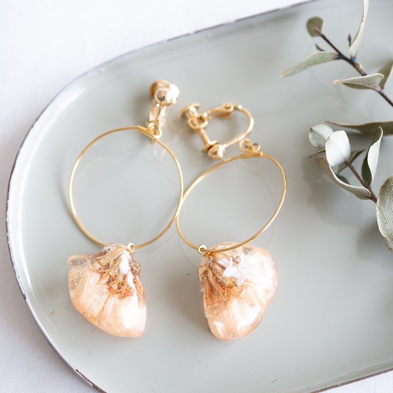Wavyleaf sea-lavender hoop earrings - Earrings & Clip-ons - Resin Orange