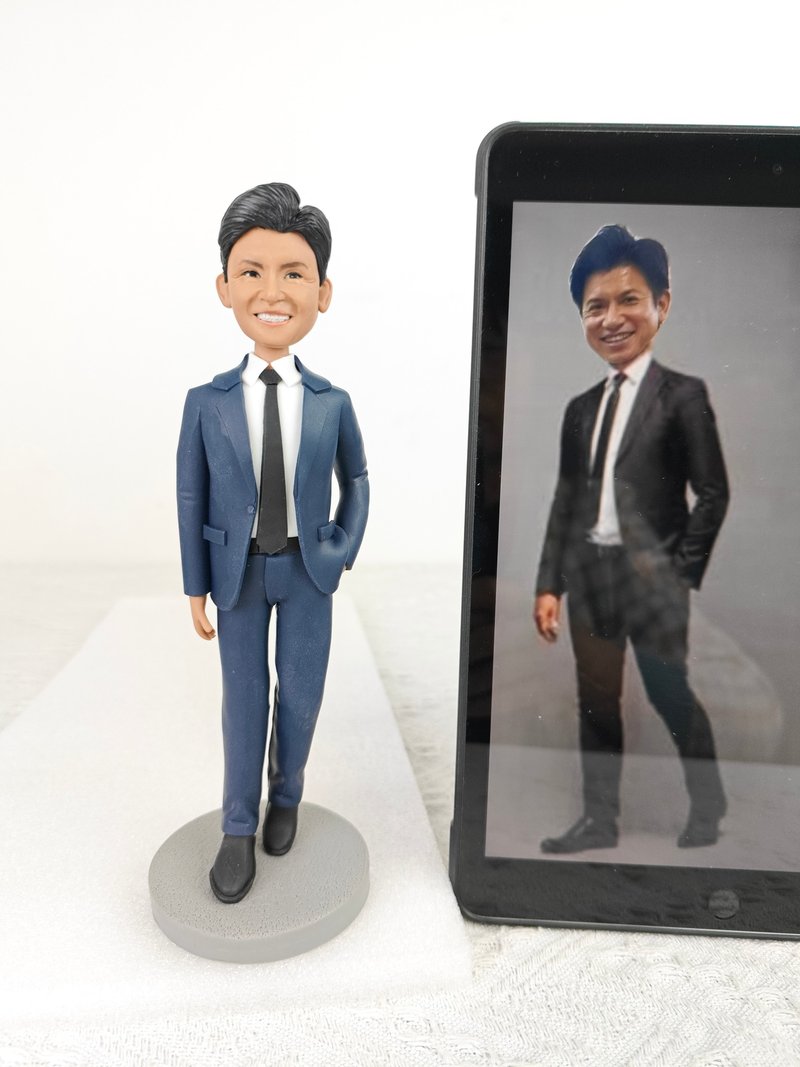 客制化人物公仔 人偶 3D人像畫 似顏繪 肖像 定制 生日 紀念 禮物 - 公仔/玩偶 - 黏土 多色