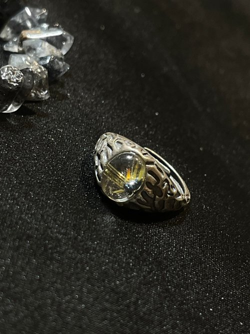 nuwu jewelry 女巫彩寶 s925 銀 鈦金 戒指 太陽花 戒指水晶之王 隕石邊 戒指 水晶之王