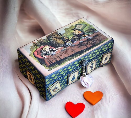 HelenRomanenko Gift for kid Alice in Wonderland baby keepsake box nursery decor