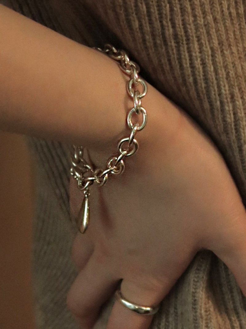 water drop chain bracelet - สร้อยข้อมือ - เงินแท้ สีเงิน