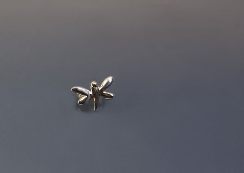 Maple jewelry design 動物系列-小蜻蜓925銀耳扣(單支)