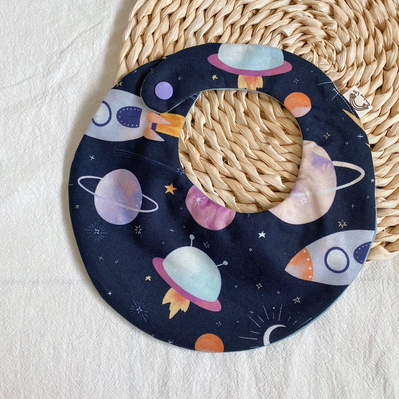 【Rainbow Life】The vastness of the universe cotton bib saliva towel - Bibs - Cotton & Hemp Multicolor