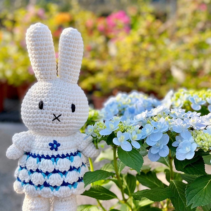 荷蘭 Just Dutch | Miffy 米飛兔 和她的新款台夫特藍洋裝 - 玩偶/公仔 - 棉．麻 白色