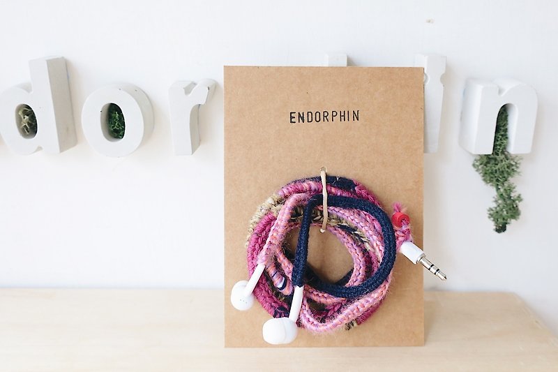 [Endorphin] headphones to wear sweaters. From no knot - หูฟัง - ขนแกะ สีม่วง