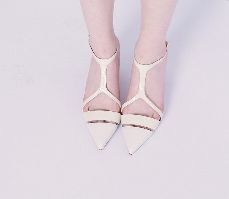 T with a fine rope around the ankle hollow tip leather low heels white - Sandals - Genuine Leather White