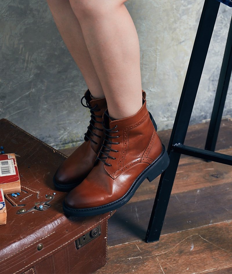 [British handwritten] waxy leather side zipper boots _ smoked caramel - รองเท้าบูทสั้นผู้หญิง - หนังแท้ สีนำ้ตาล