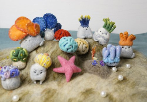 aqua 羊毛フェルトブローチ4点 aqua 羊毛フェルトブローチ4点 aqua