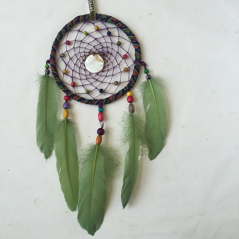 Handmade Dreamcatcher  |  16cm diameter  |   classic weave  |  house warming present - ของวางตกแต่ง - วัสดุอื่นๆ สีเขียว