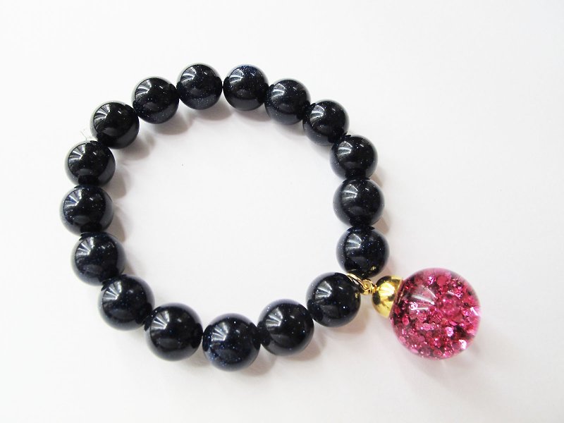 Rosy Garden  Crystal beads bracelet with pink glitter water inside glass ball - Bracelets - Glass Pink