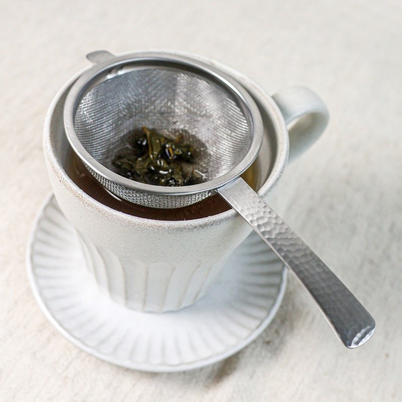 [Made in Japan] SALUS Japanese-style hammered pattern tea strainer - ถ้วย - สแตนเลส สีเงิน