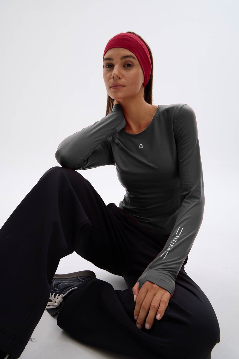 Center Logo Long Sleeves - 運動上衣/排汗衫 - 其他材質 