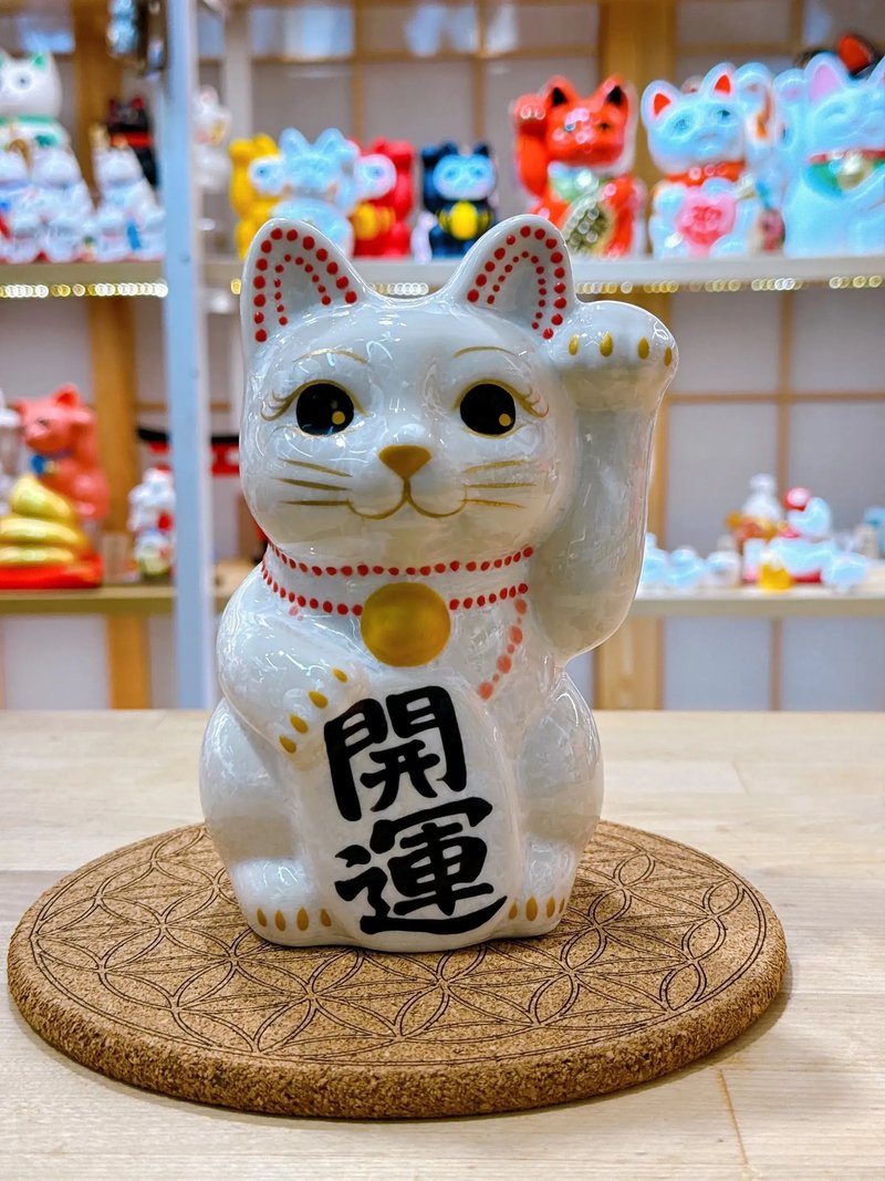 【晶白聚福】日本清水燒招財貓 | 花結晶 白 - 開運 中號 - 擺飾/家飾品 - 瓷 白色