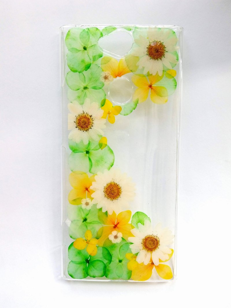 Pressed flowers phone case, Green, On sale - เคส/ซองมือถือ - พลาสติก สีเขียว