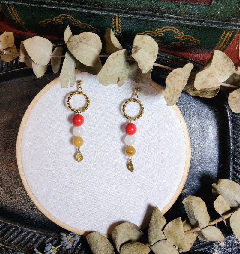 Winter Solstice-Tim Sui Earrings (Osmanthus Stuffed Red and White Rice Balls) - Earrings & Clip-ons - Semi-Precious Stones 