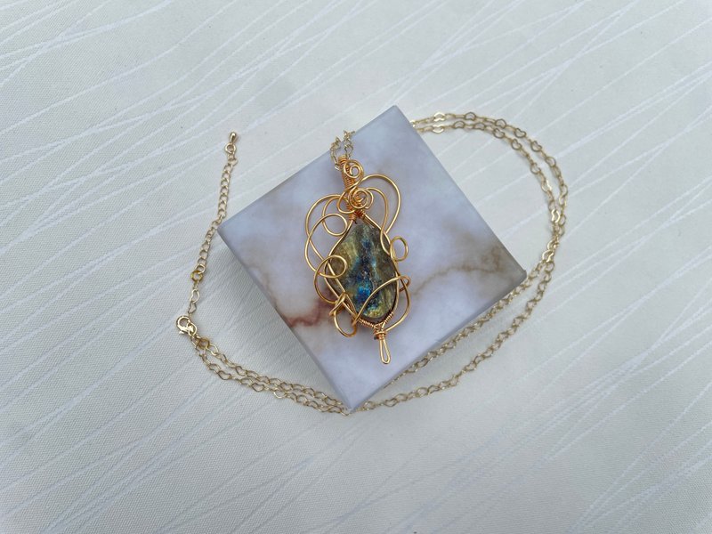 220930 wire wrapping 拉長石原石 銅線 繞線 吊墮 - 項鍊 - 銅/黃銅 黃色