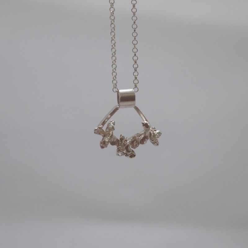 幾何與植物 - 項鍊 - 純銀 銀色