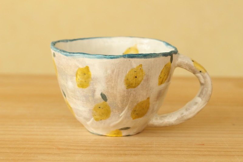 Cup of pulp handmade lemon. - แก้วมัค/แก้วกาแฟ - ดินเผา 