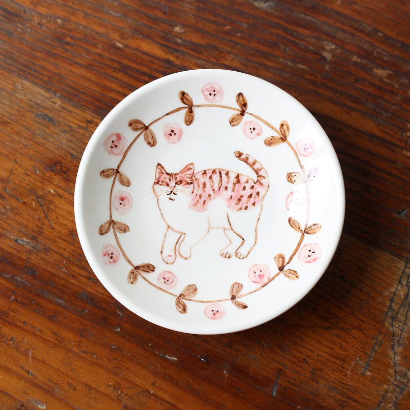 キジ白猫とピンクのお花の小皿 - 小皿 - 陶器 ピンク