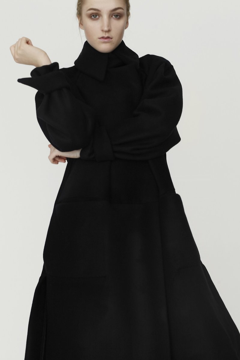 Origami Unisex Wool Coat <Handmade in Japan> - เสื้อแจ็คเก็ต - วัสดุอื่นๆ สีดำ