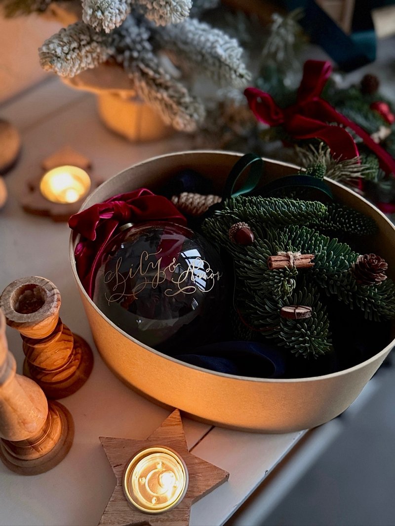 Christmas Door Swag x Engraved Glass Bauble 聖誕禮盒 - 裝飾/擺設  - 植物．花 