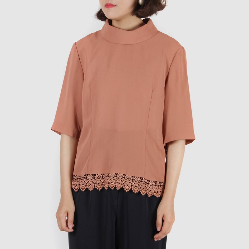[Egg Plant Vintage] Sunset Coral Lace Short Sleeve Vintage Shirt - เสื้อเชิ้ตผู้หญิง - เส้นใยสังเคราะห์ 