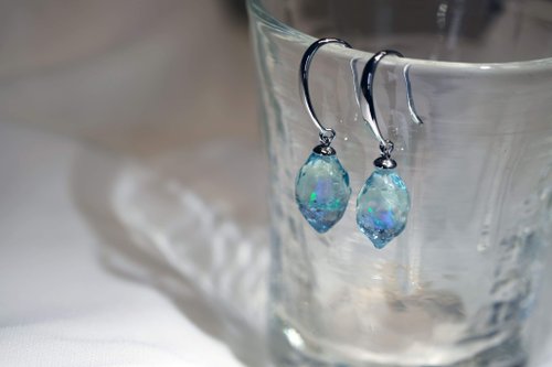 glassophy Mermaid Teardrop 人魚淚琉璃晶石耳環 湖水綠藍色