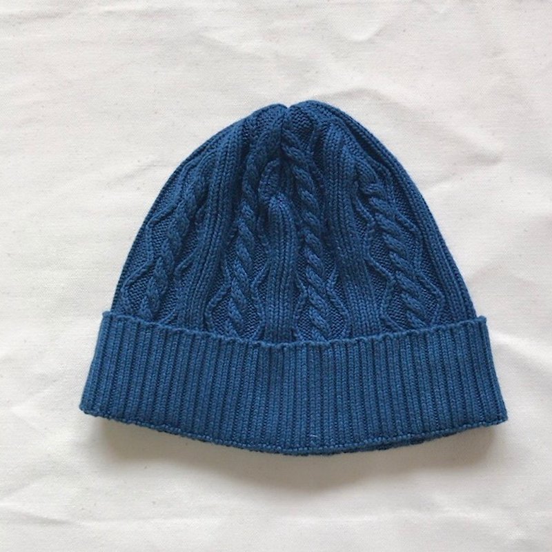 Cable knitted cap cotton Indigo dyed - หมวก - ผ้าฝ้าย/ผ้าลินิน สีน้ำเงิน
