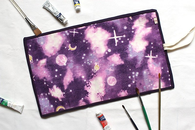 宇宙畫具袋-紫/筆袋 工具收納袋 滾邊 巻物ケース 水彩絵具 - 鉛筆盒/筆袋 - 棉．麻 紫色