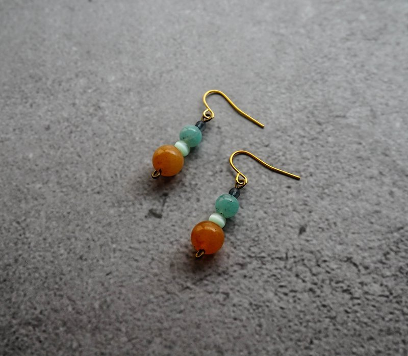 Handmade Earrings | Glass - ต่างหู - เครื่องประดับพลอย สีส้ม