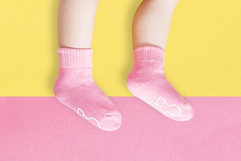 SS23 Macaron non-slip 1/2 children's socks (cherry blossom powder)│Texture gift box packaging - Socks - Cotton & Hemp Pink
