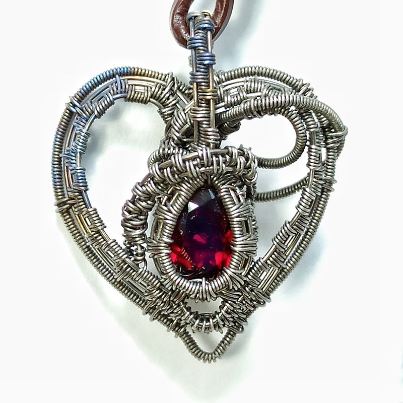 Garnet necklace titanium wire wire wrapping metal allergy ok a005 - Necklaces - Semi-Precious Stones Red