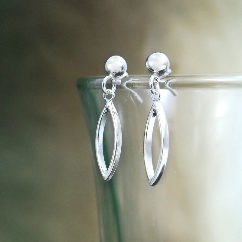 Earrings heart pendant sterling silver earrings -64DESIGN - ต่างหู - เงินแท้ สีเงิน