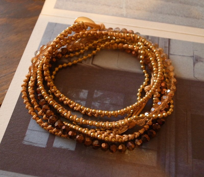 【Grooving the beats】[ Fair Trade] Five Wraps Stones and Brass Beads Fair Trade Bracelet（Brown） - สร้อยข้อมือ - พลาสติก สีนำ้ตาล